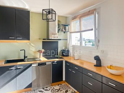 Appartement - 84 m² - 3 pièces