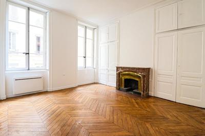 Appartement - 61 m² - 2 pièces