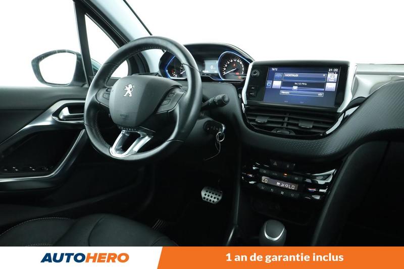 Peugeot 2008 1.2 PureTech Feline Titane Eat6 110 ch
