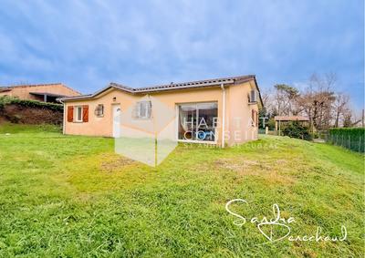 Maison - 96 m² - 5 pièces