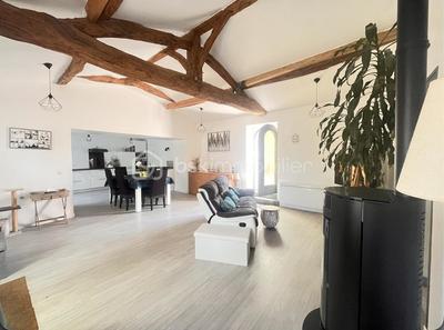 Maison en pierre - 117 m² - 6 pièces