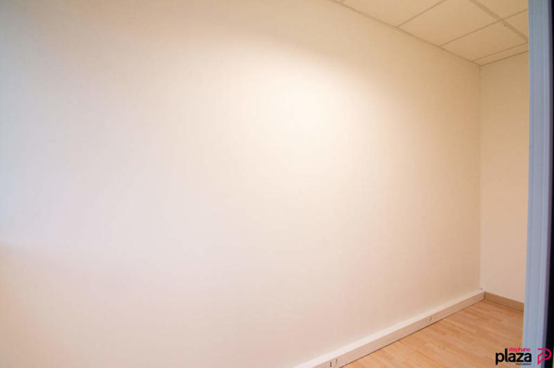 Local d'activité / Entrepôt - 46 m² - 2 pièces