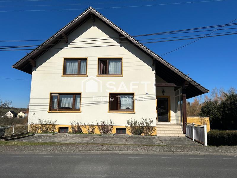 Maison - 145 m² - 6 pièces