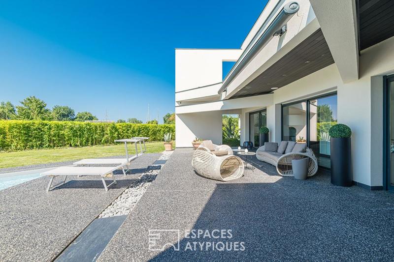 Maison d'architecte - 287 m² - 6 pièces