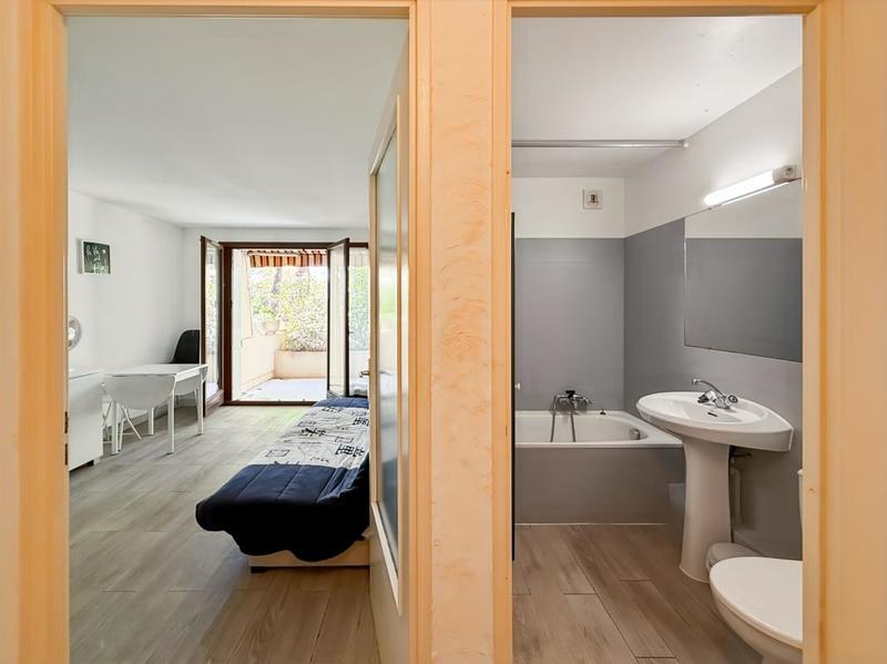 Studio - 25 m² - 1 pièce