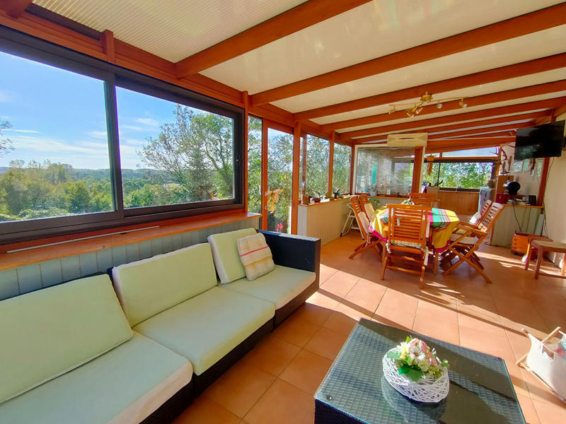 Maison - 136 m² - 5 pièces