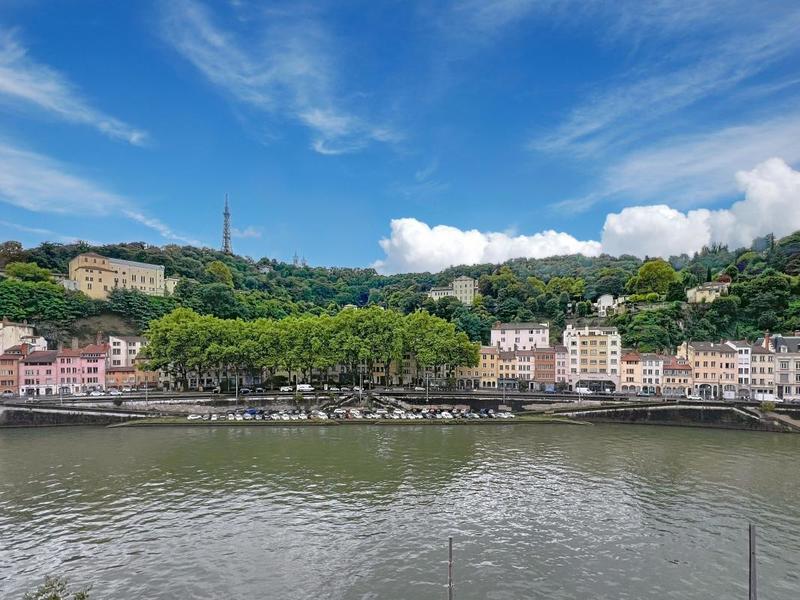 Appartement - 84 m² - 3 pièces