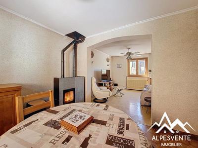 Maison - 100 m² - 4 pièces