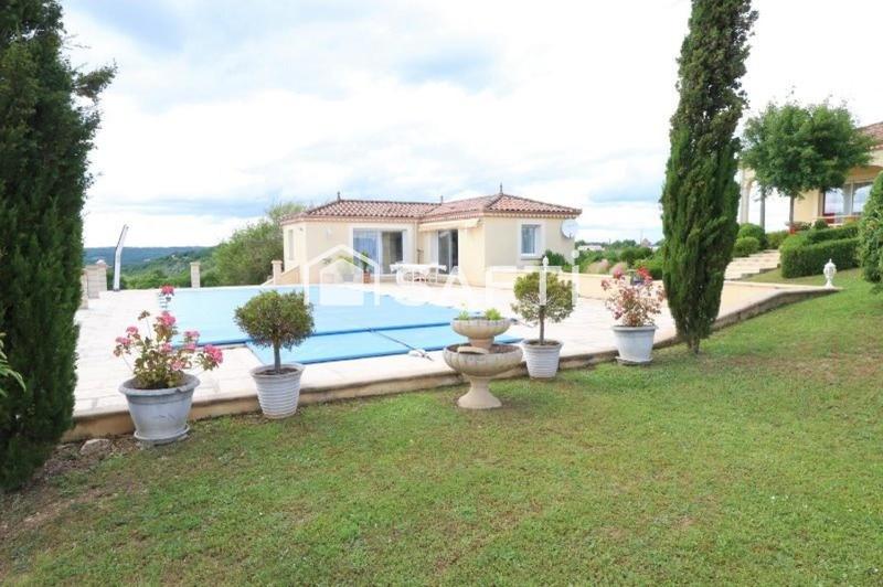 Maison de maîtres - 222 m² - 8 pièces