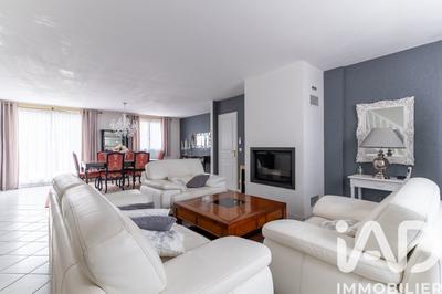 Maison - 165 m² - 6 pièces