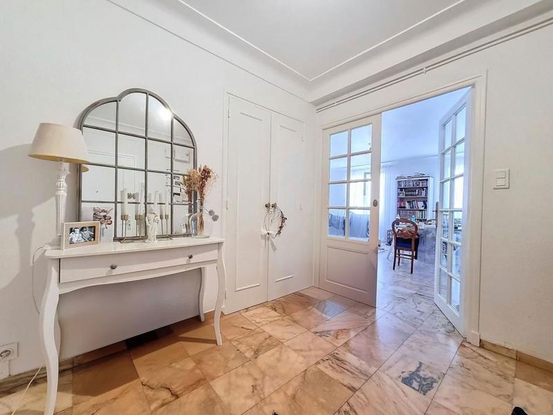 Appartement - 102 m² - 4 pièces