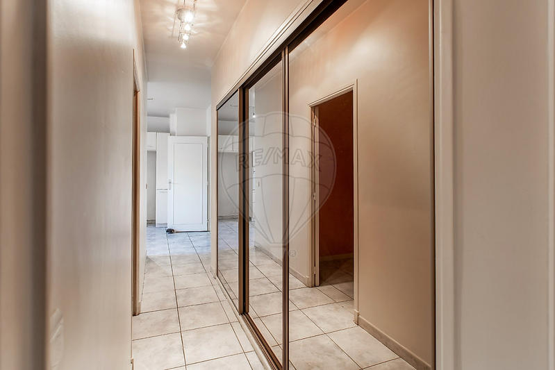 Appartement - 144 m² - 4 pièces