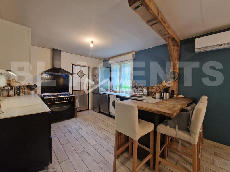 Maison - 94 m² - 4 pièces