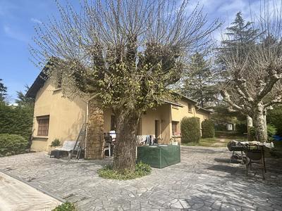 Maison ancienne - 350 m² - 8 pièces