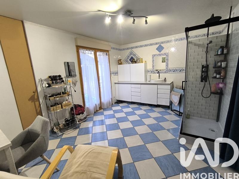 Maison - 192 m² - 5 pièces