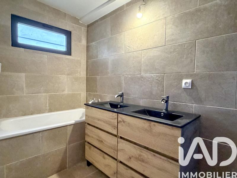 Maison de village - 102 m² - 4 pièces