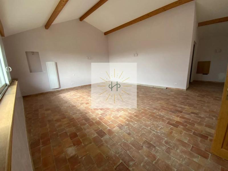 Maison - 300 m² - 9 pièces