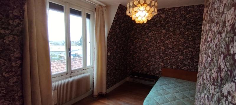 Maison - 190 m² - 10 pièces