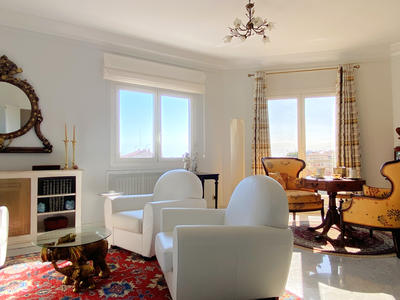 Appartement - 131 m² - 4 pièces