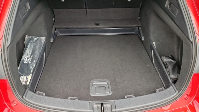 Toyota Corolla Sport Touring 122h Dynamic Business +