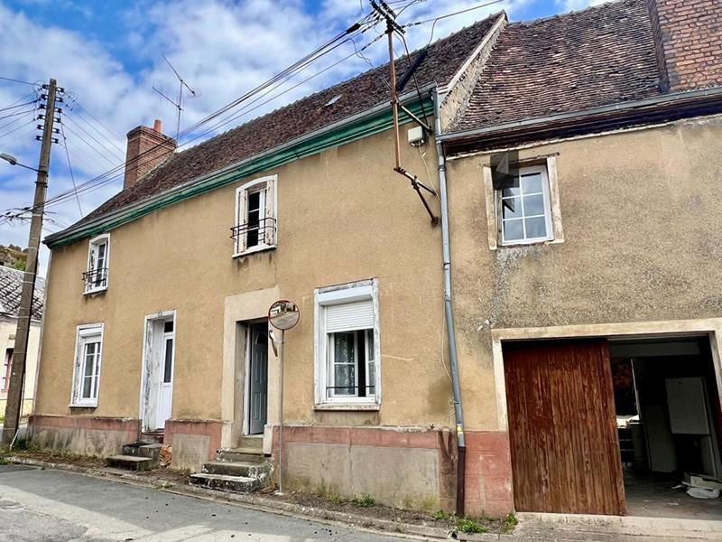 Immeuble - 145 m² - 9 pièces