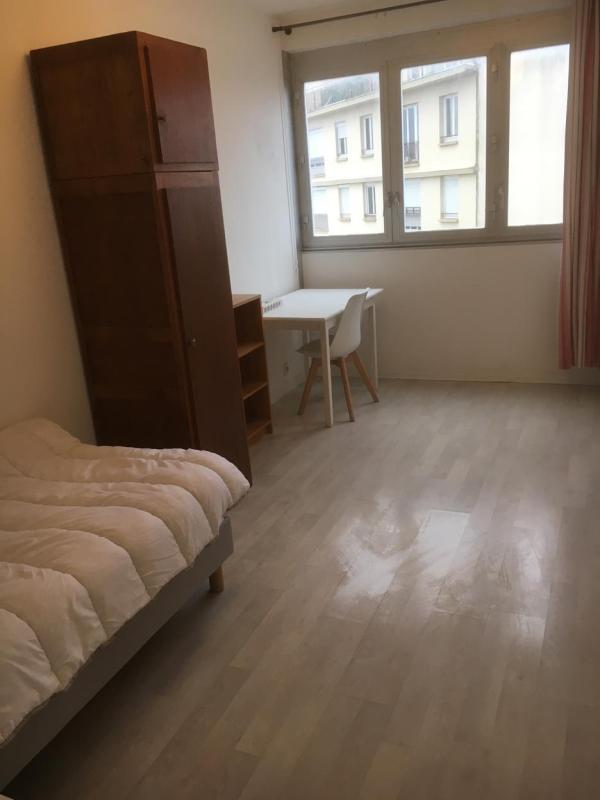 Chambre - 28 m² - 1 pièce