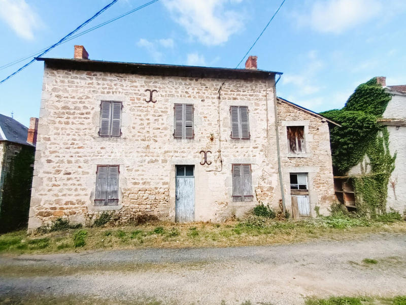 Maison en pierre - 90 m² - 6 pièces