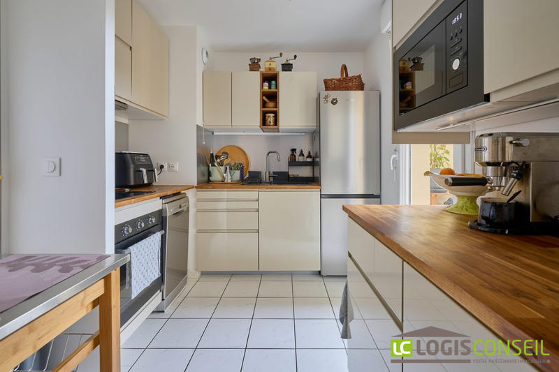 Appartement - 83 m² - 4 pièces