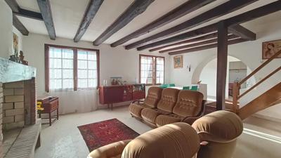 Maison - 86 m² - 4 pièces