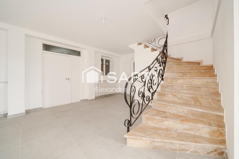 Villa - 215 m² - 7 pièces