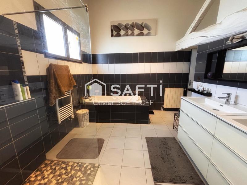 Maison - 190 m² - 7 pièces