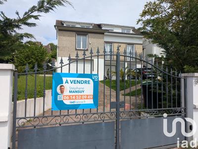 Maison - 180 m² - 6 pièces