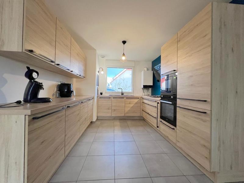 Maison - 91 m² - 4 pièces