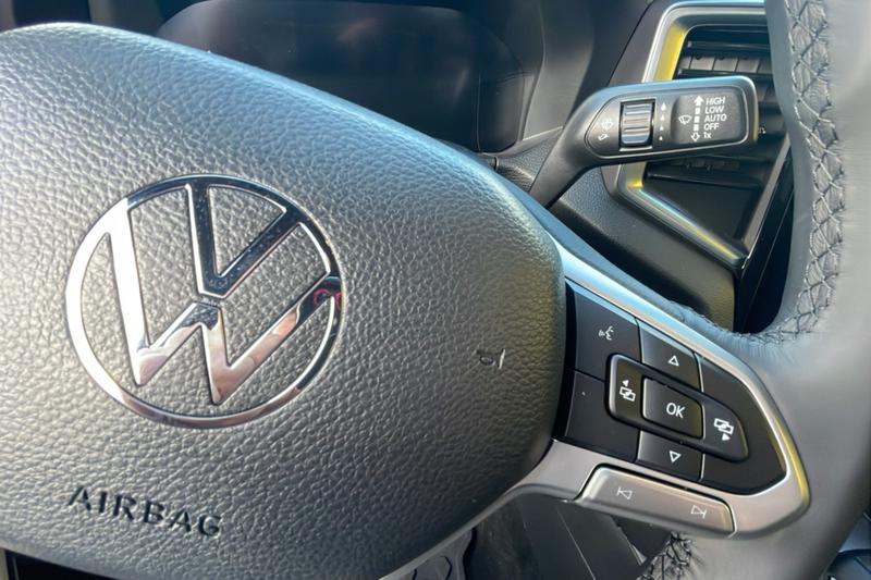 Volkswagen Amarok V6 240 Bva10 Aventura 4pl