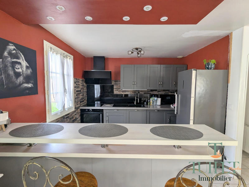 Maison - 121 m² - 6 pièces