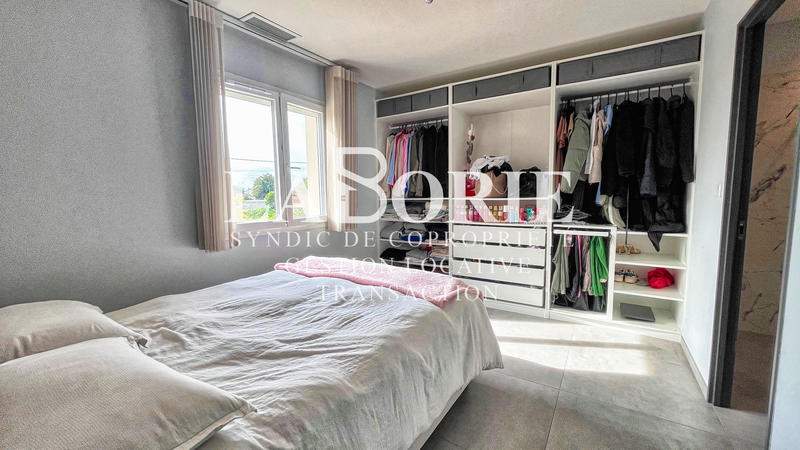 Villa - 140 m² - 5 pièces