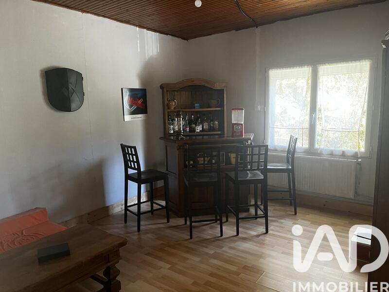 Maison - 146 m² - 7 pièces