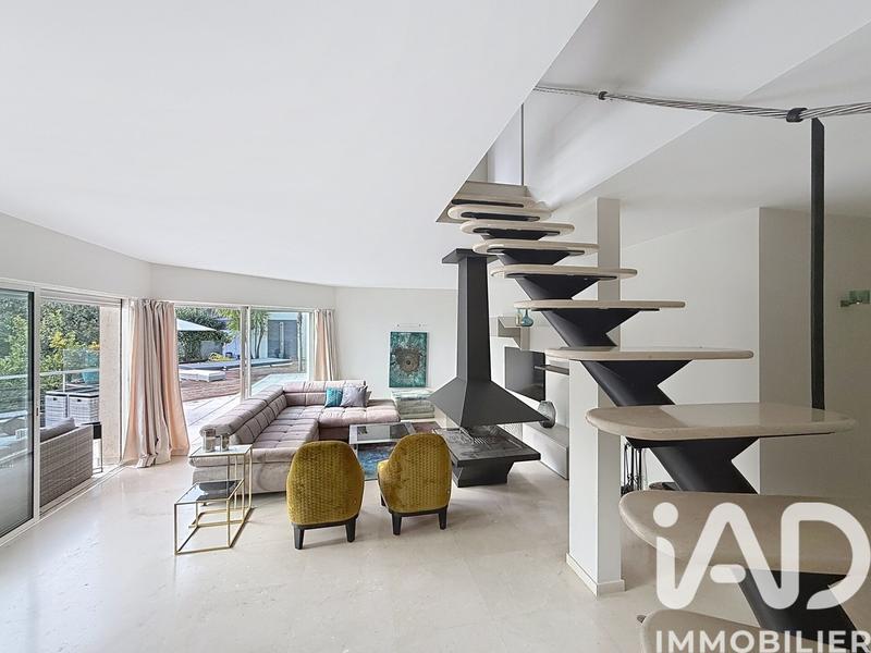 Maison - 147 m² - 4 pièces