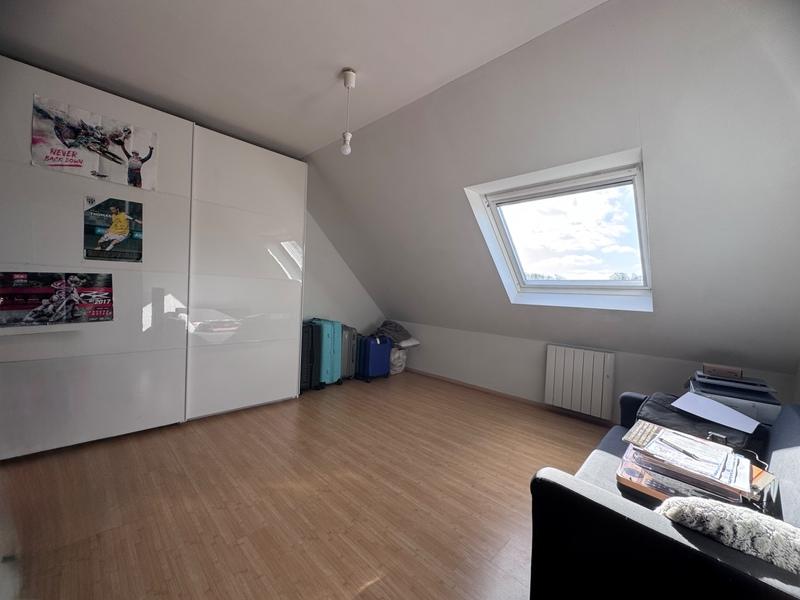 Maison - 142 m² - 7 pièces