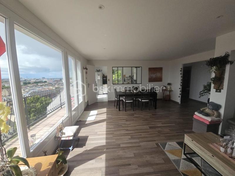 Maison - 134 m² - 5 pièces