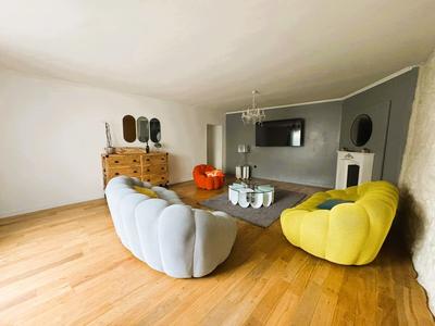 Maison - 160 m² - 5 pièces