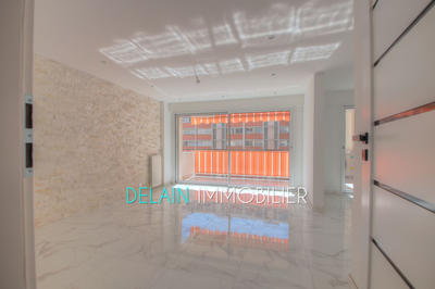 Appartement - 122 m² - 4 pièces