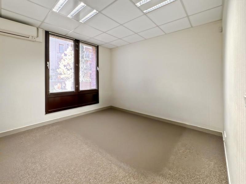 Appartement - 147 m² - 2 pièces