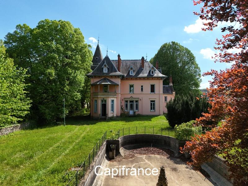 Propriété - 600 m² - 15 pièces