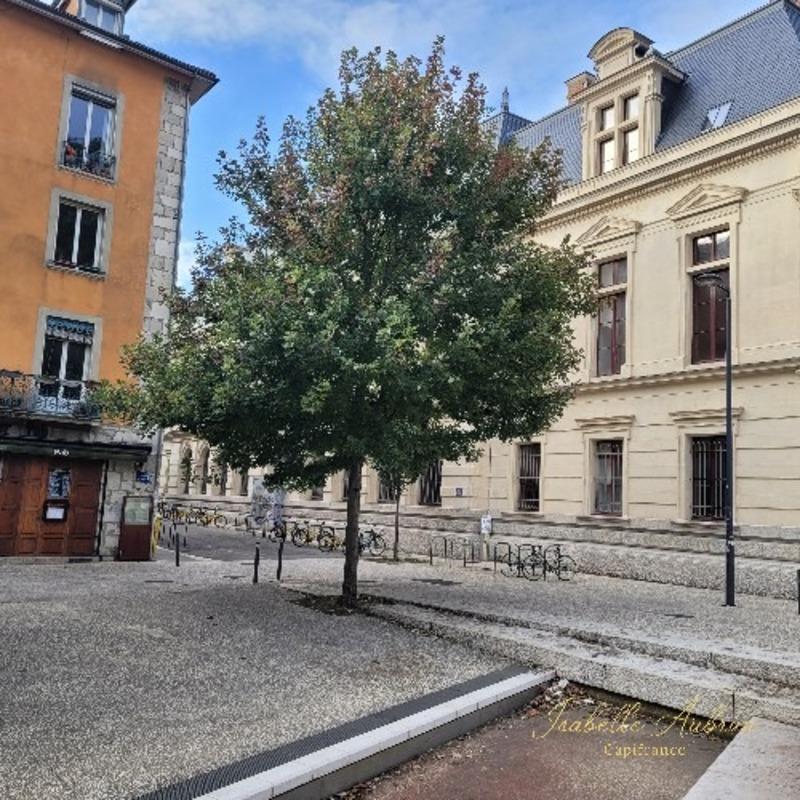 Fonds de commerce - 127 m²