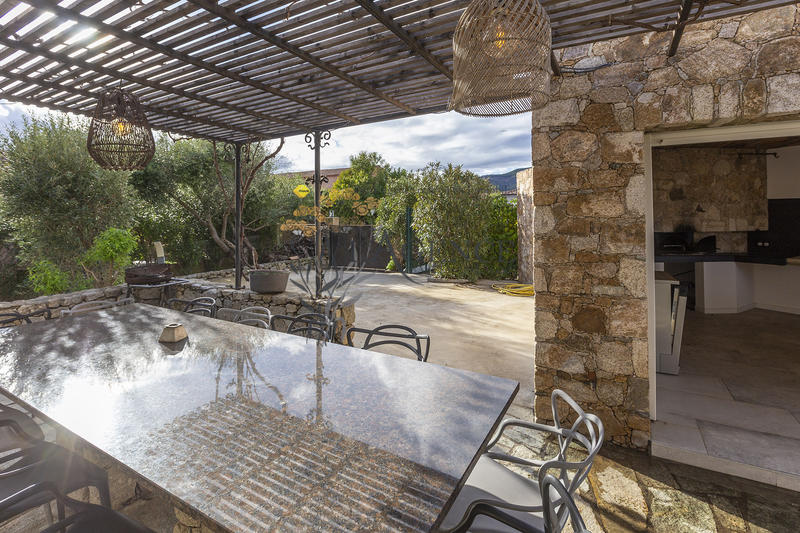 Maison - 156 m² - 6 pièces