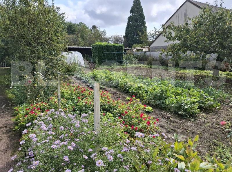 Maison traditionnelle - 180 m² - 6 pièces