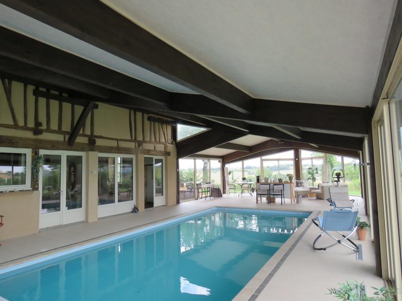 Maison - 508 m² - 9 pièces