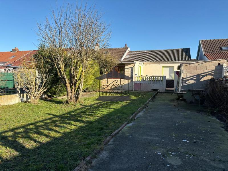 Maison - 122 m² - 5 pièces