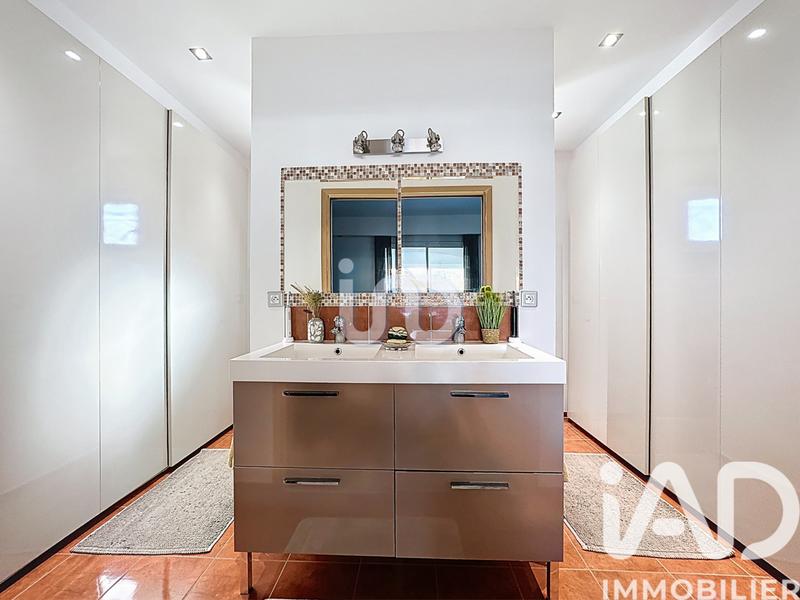 Maison - 170 m² - 6 pièces